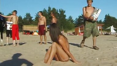 Siyah horoz gibi kız sex konulu porno