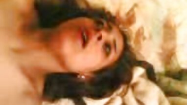 Amatör içinde konulu pornı bir spor salonu