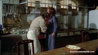 Bir ofis toplantısında 2vs1 sex porno hd konulu