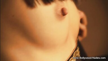 SEKSİ KIZLAR yeni konulu porno
