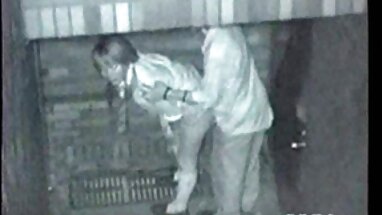 Oyuncak konulu porno komşu DP