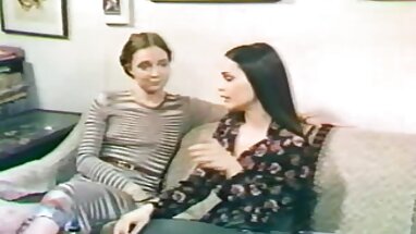 Karısı ve hikaye kostümleri bir erkekle seks sex porno izle konulu
