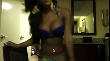 O uzun konulu porno videoları yapar
